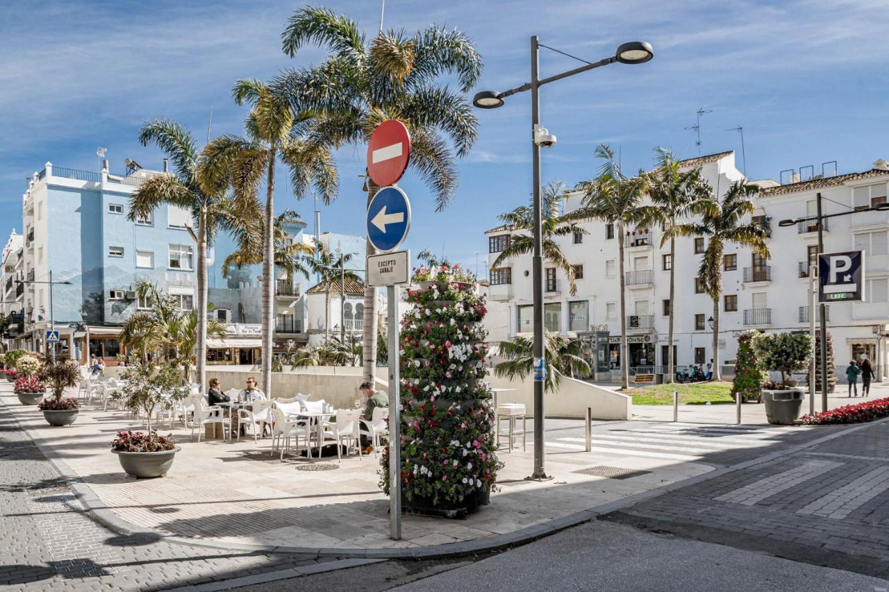Seaclub Suites Estepona By Roomservices المظهر الخارجي الصورة